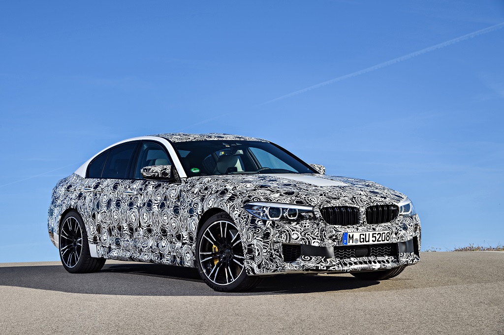 új BMW M5 összkerékhajtással