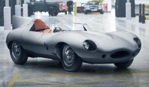 Jaguar D-type újra töltve