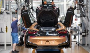 BMW i8 Roadster sorozatgyártása