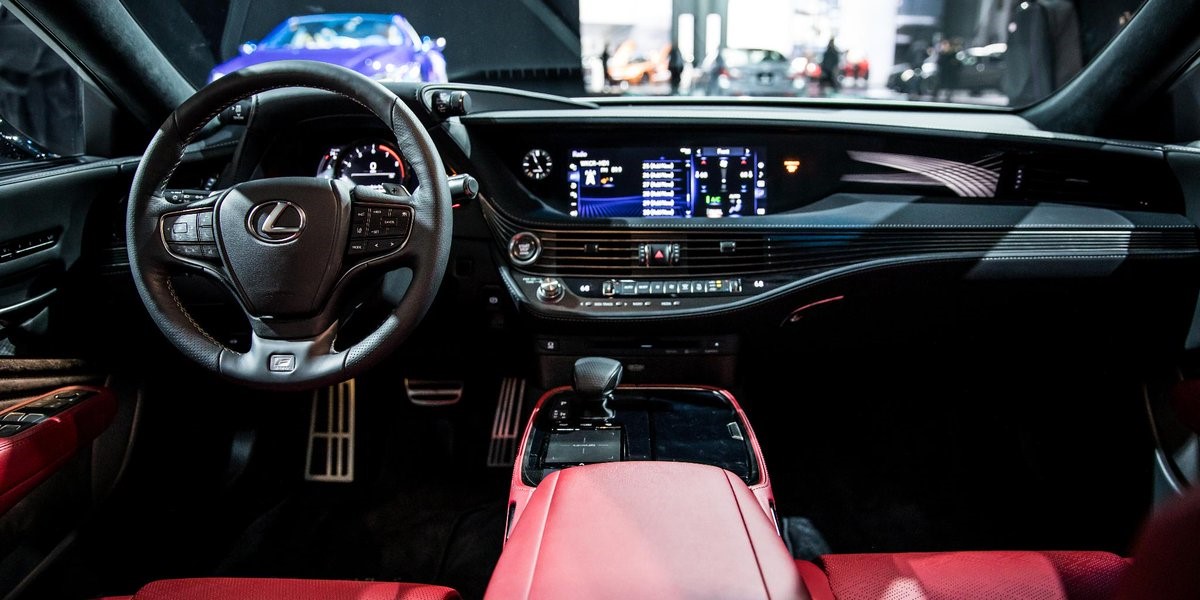Lexus UX Crossover