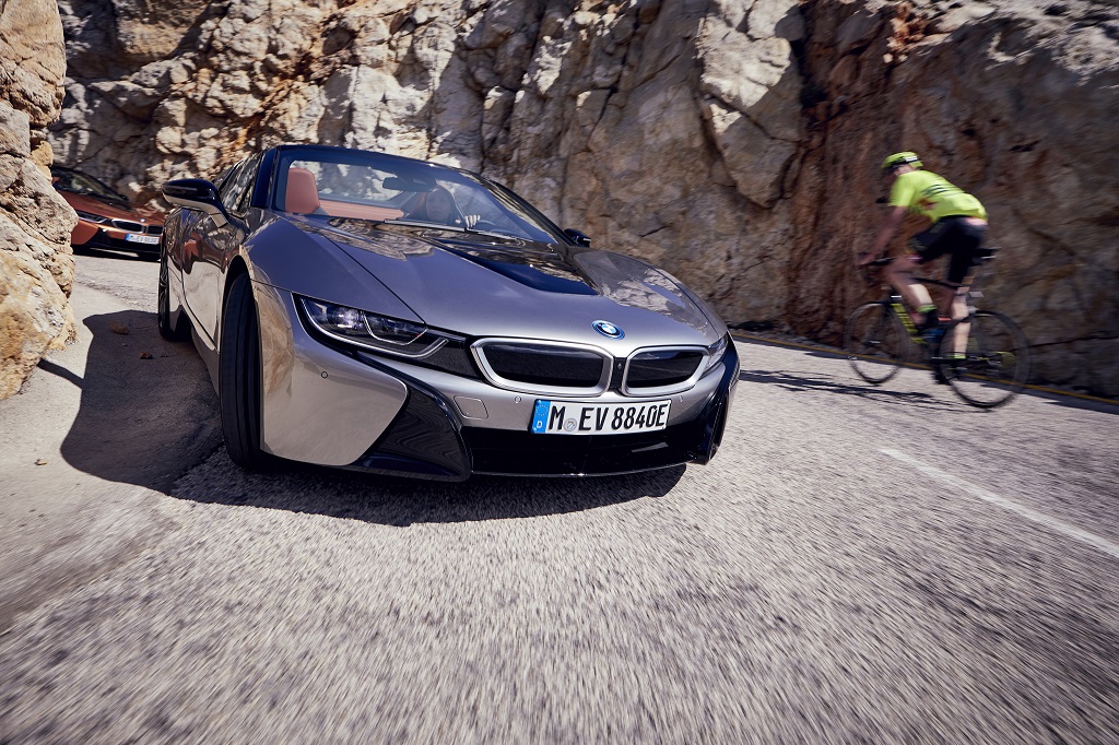 BMW i8 Roadster