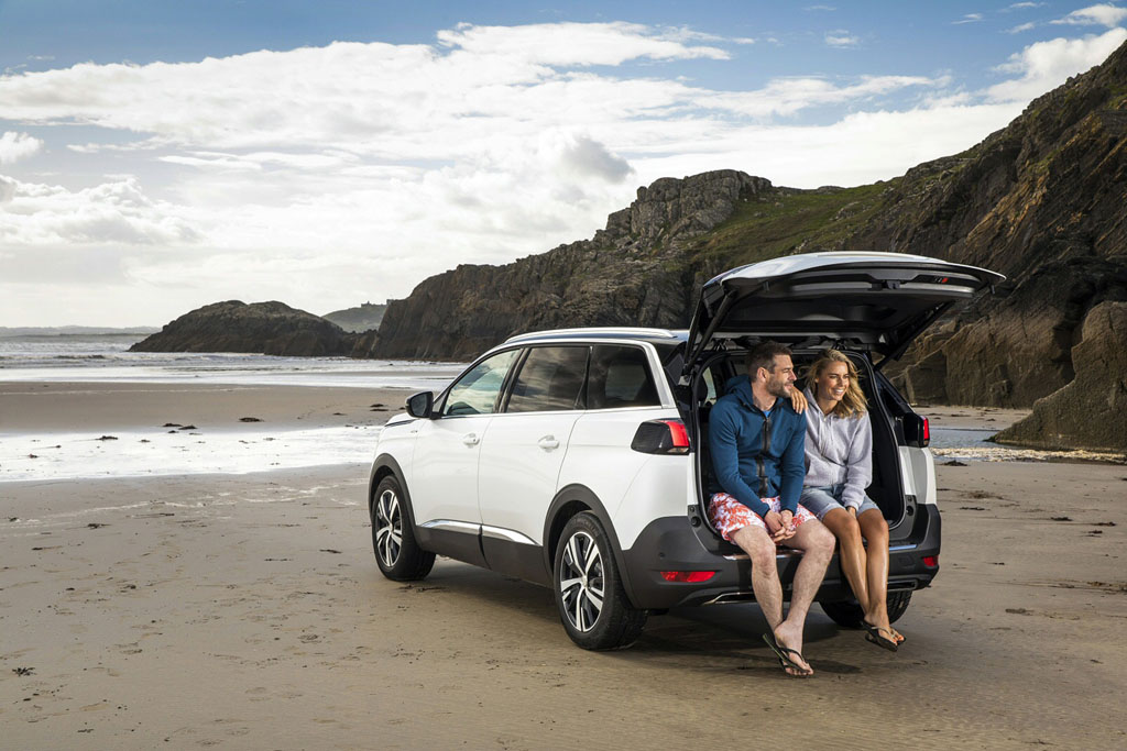 Peugeot 5008 – viszik, mint a cukrot!
