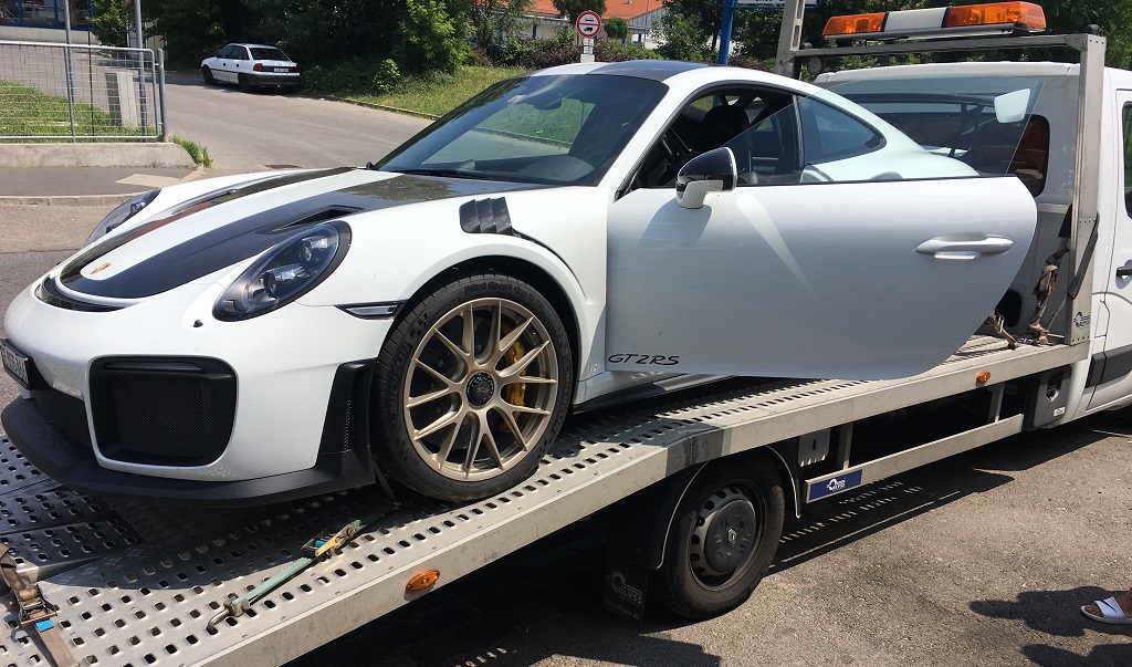 Porsche a tréleren