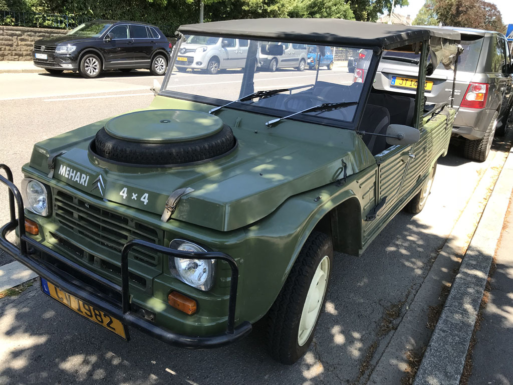 „Nyárban gyűjt az eszes fiú”– Veterán autók Remichben
