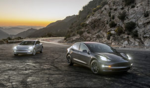 Tesla Model 3 Performance - Utólag is kérhető a pályamód