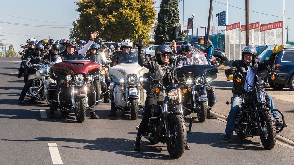 Happy Harley Finish
