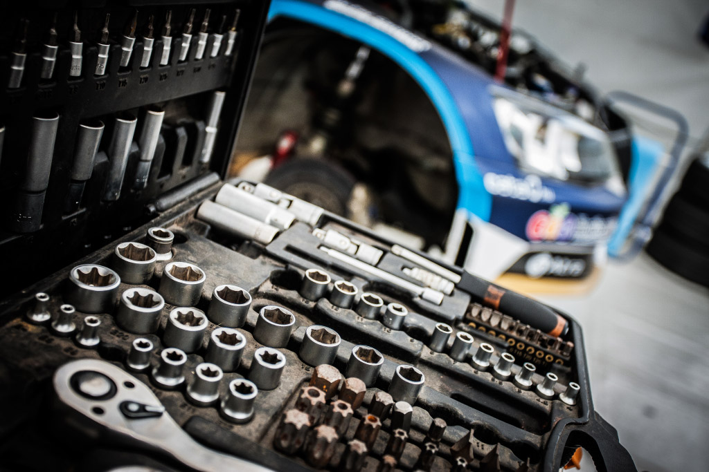 Beharangozó a Santa Domenica Rallye Show-hoz