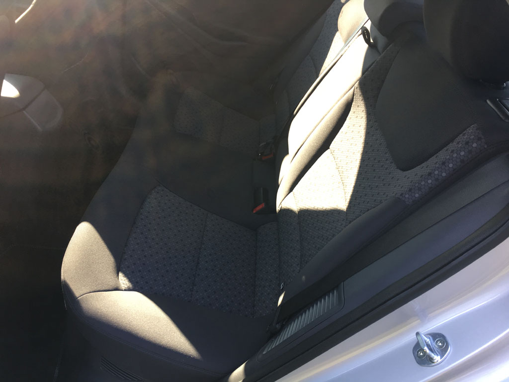Sportos elegancia - Hyundai Ioniq plug-in hibrid teszt