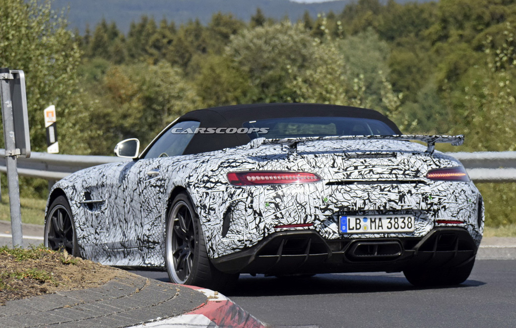Mercedes-AMG GT R Roadster a biztosító szivárogtatott