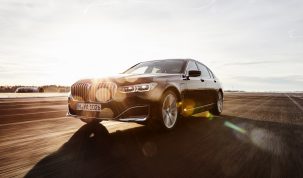új BMW 7 plug-in hibrid