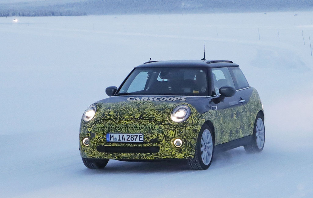 Kémfotón az új Mini Electric