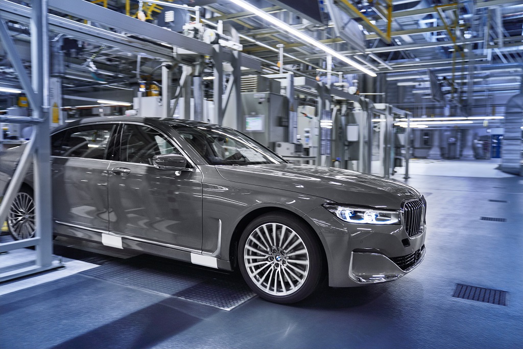 új 7-es BMW gyártása