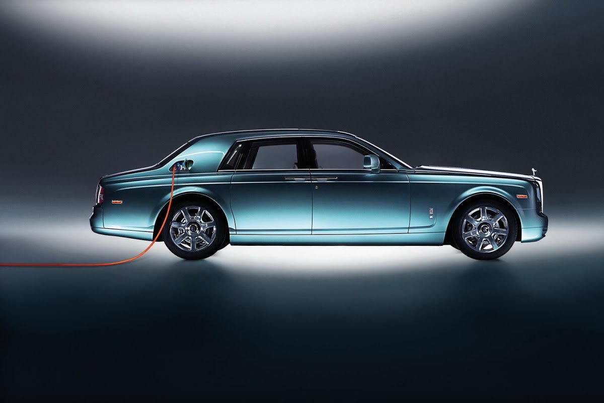 A Rolls-Royce ráérősen fejleszti elektromos autóit