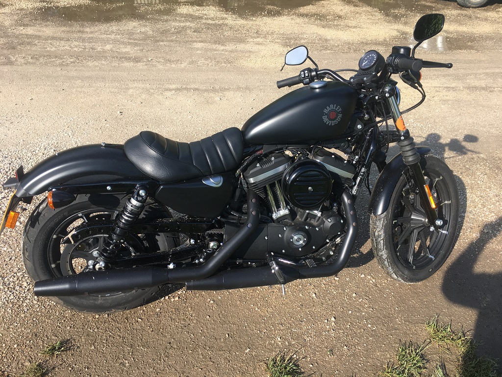 Harley-vel a Balatonnál