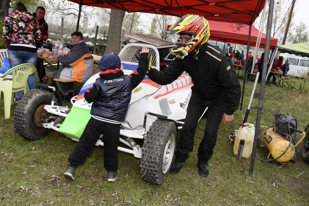Dóczi László és a keceli autocross
