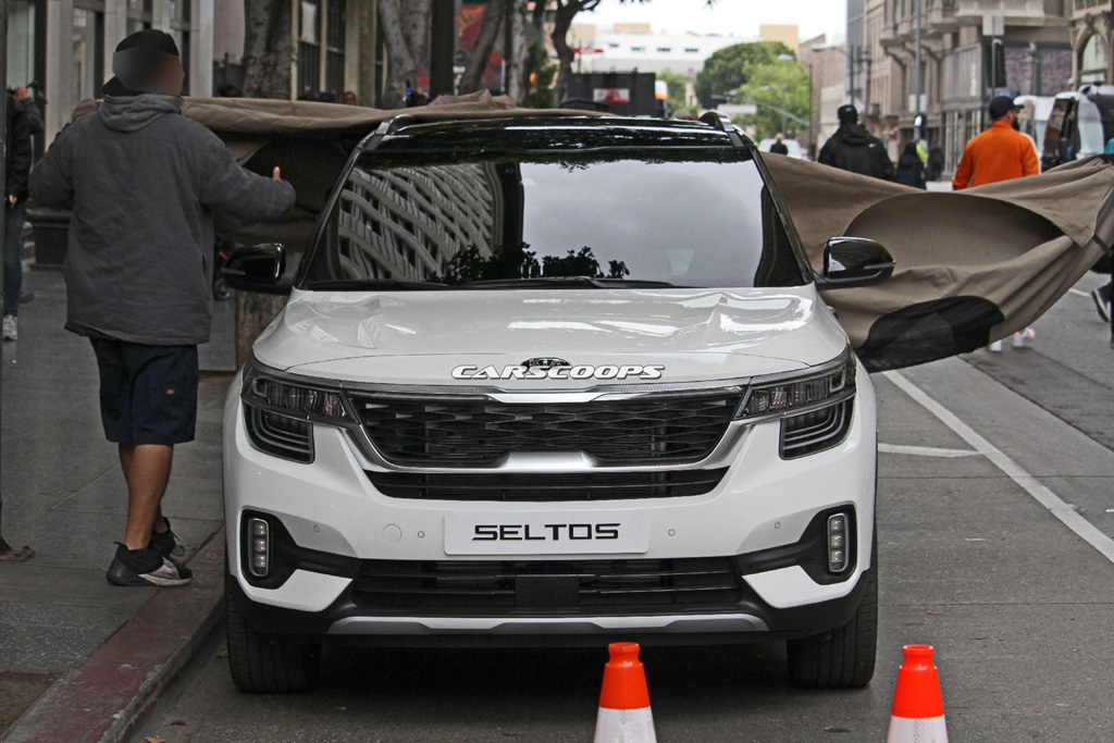 Kia Seltos Stonic