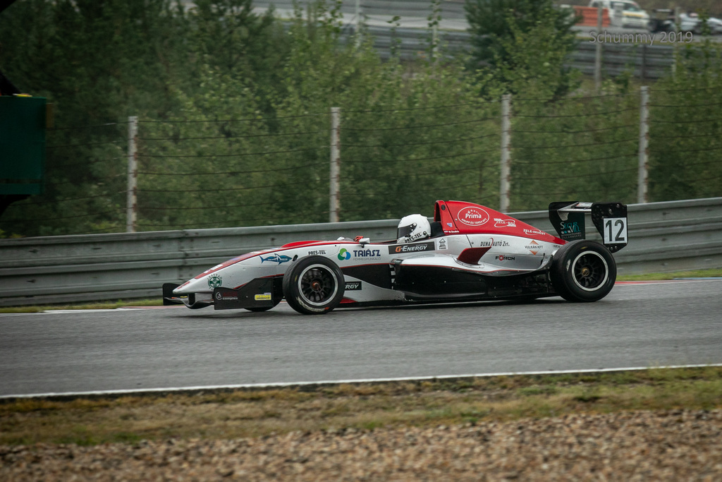 Gender Racing Team Szabó Nikolas magyar Formula Renault Kupa bajnoki cím
