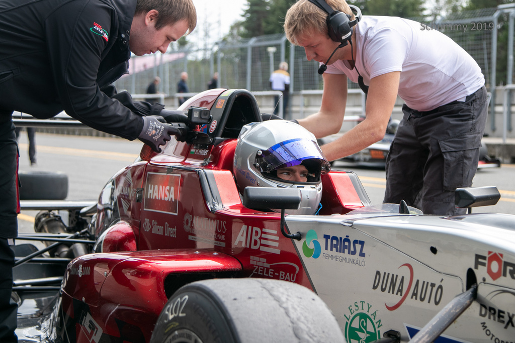 Gender Racing Team Szabó Nikolas magyar Formula Renault Kupa bajnoki cím