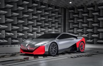 Elektromos BMW hang
