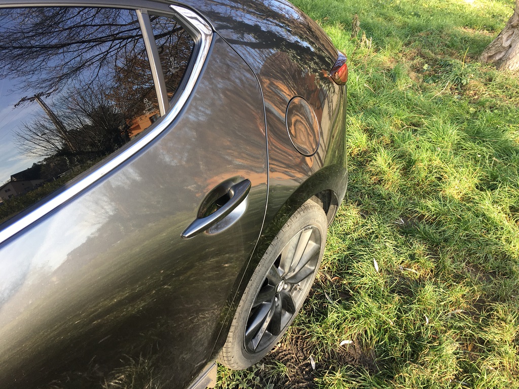 Mazda 3 teszt