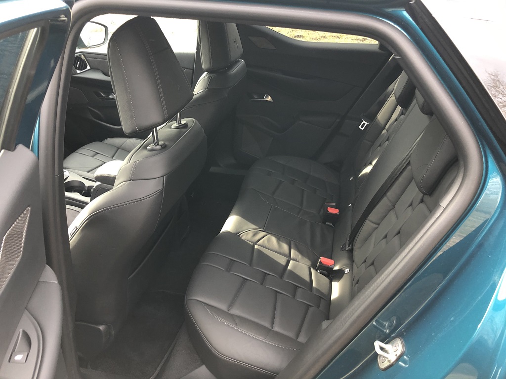 DS 3 Crossback teszt