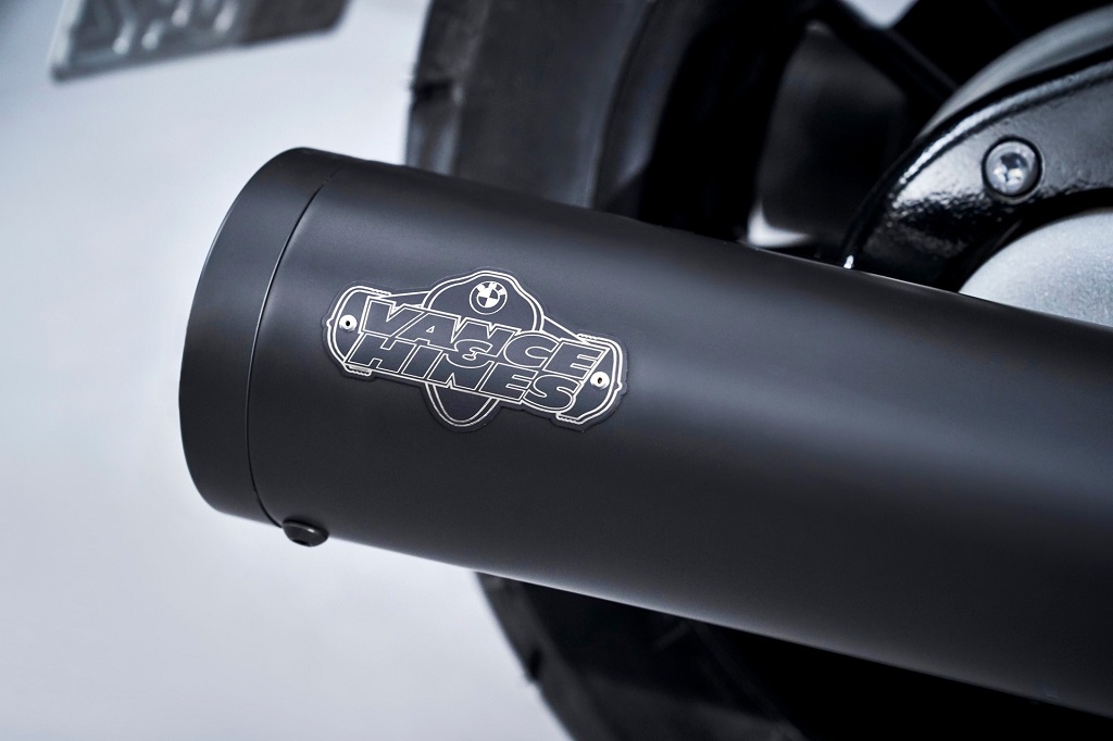 BMW R18