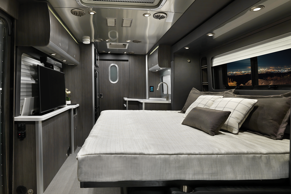 Airstream Atlas RV lakóautó