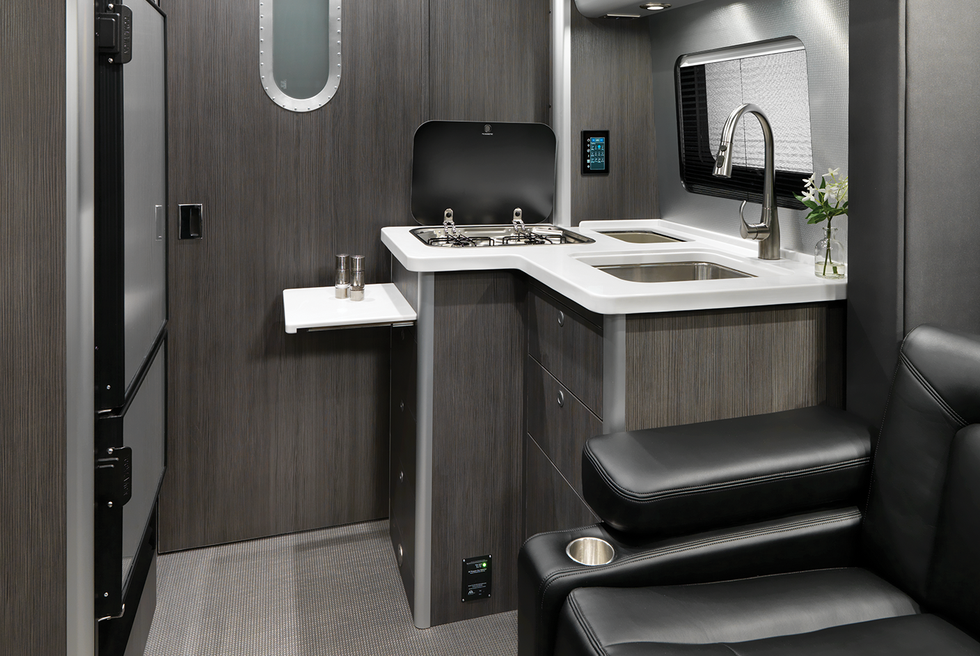 Airstream Atlas RV lakóautó