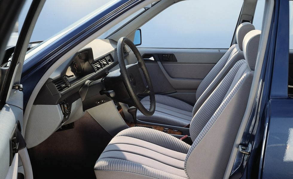 1988 Mercedes-Benz 300TE