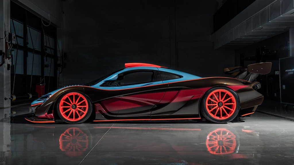 McLaren P1 GTR-18