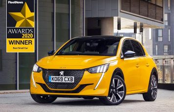 Kettős Peugeot győzelem