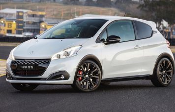 Peugeot e-208 GTi