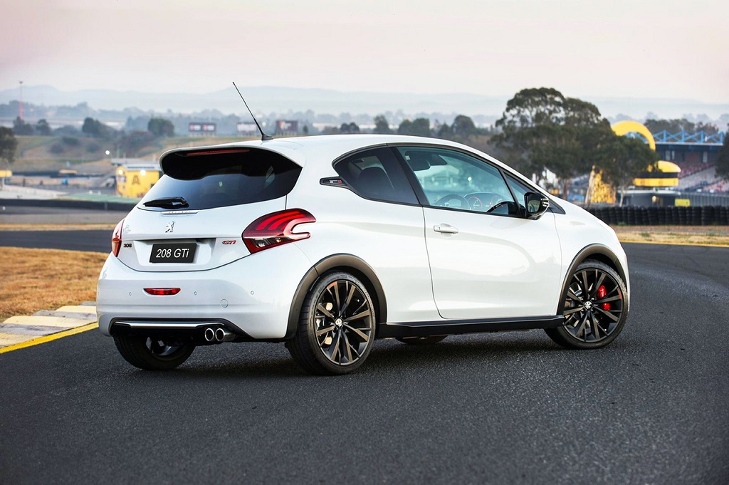 Peugeot e-208 GTi