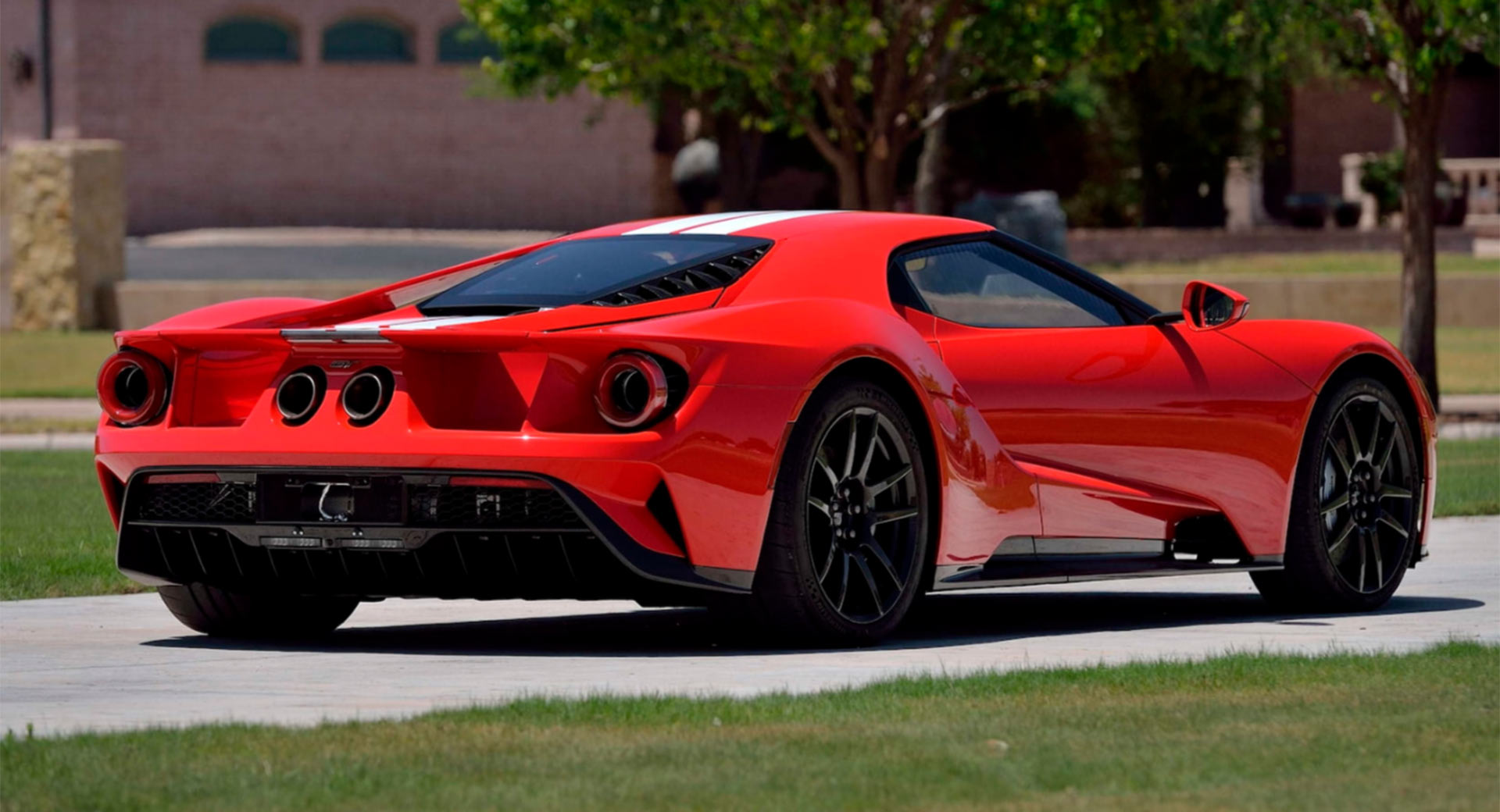 Ford GT vadonatúj állapotban