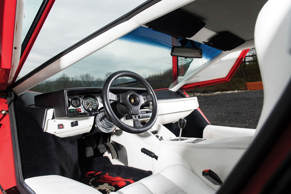 Lamborghini Countach LP500 S
