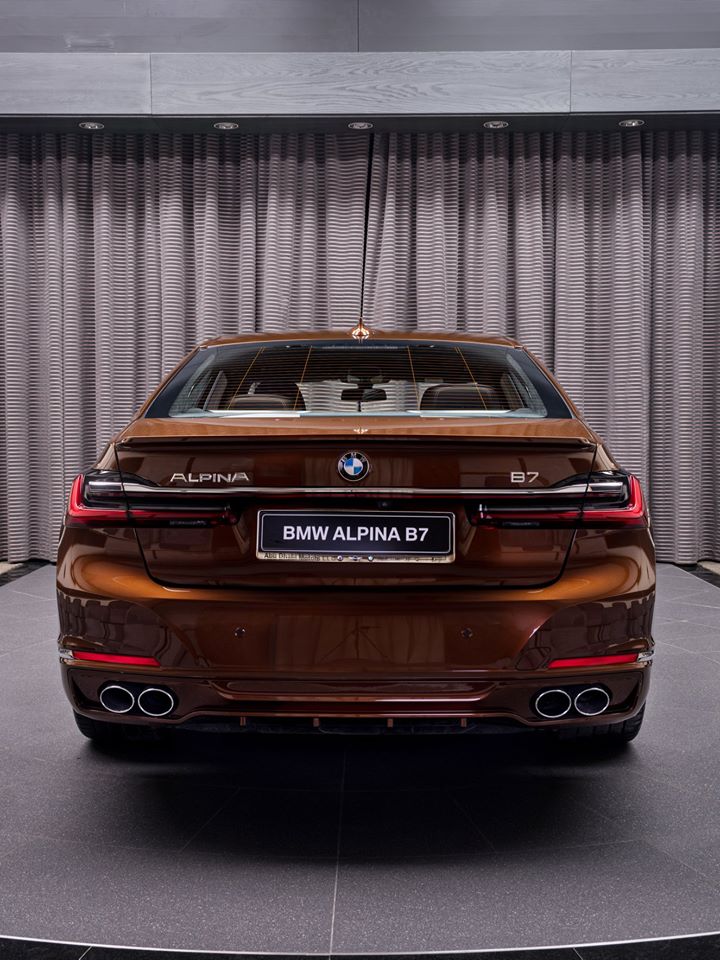 BMW Individual Alpina B7