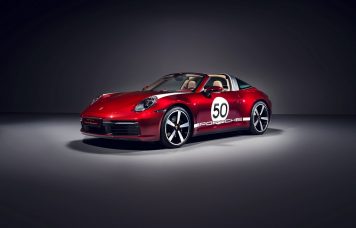 Porsche 911 Targa 4S Heritage Design Edition