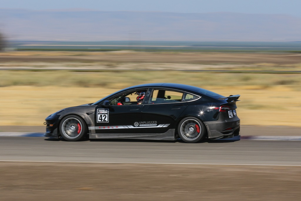 Tuningolt Tesla Model 3