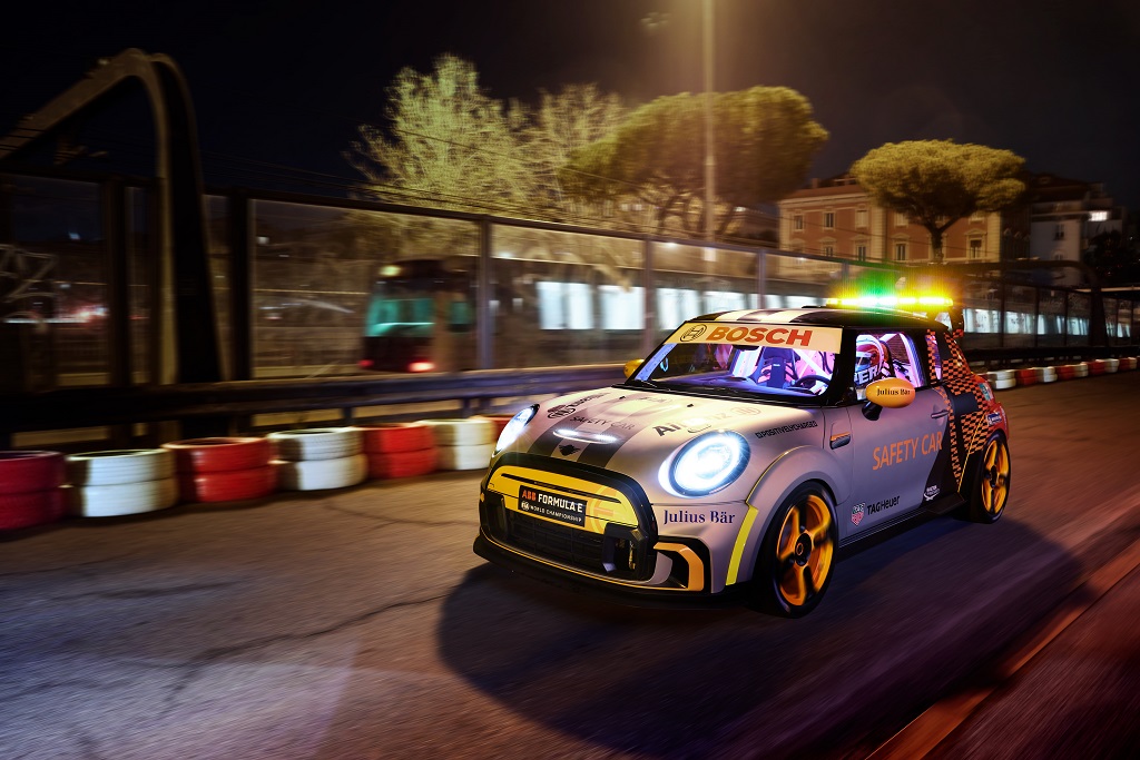 Mini vs Metro