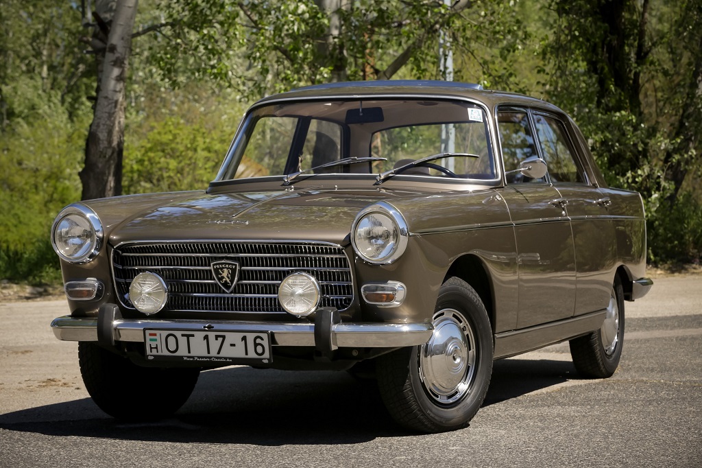 Peugeot 404