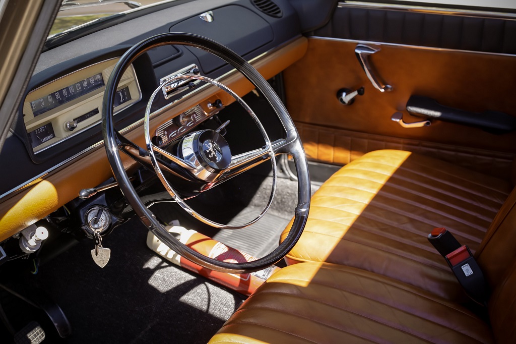 Peugeot 404