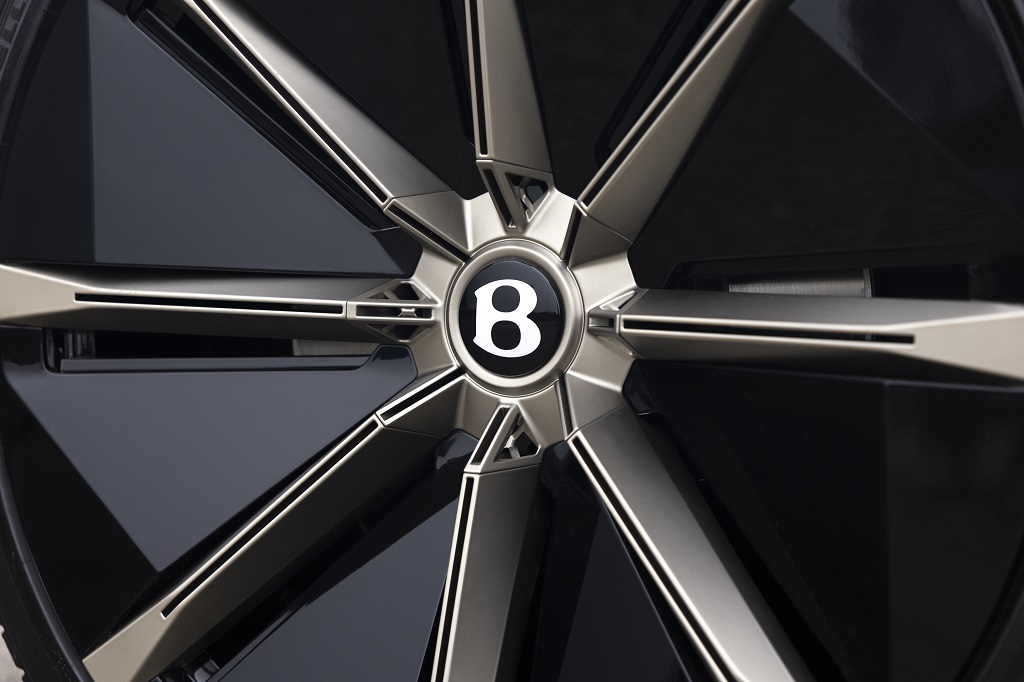 Bentley EXP 15