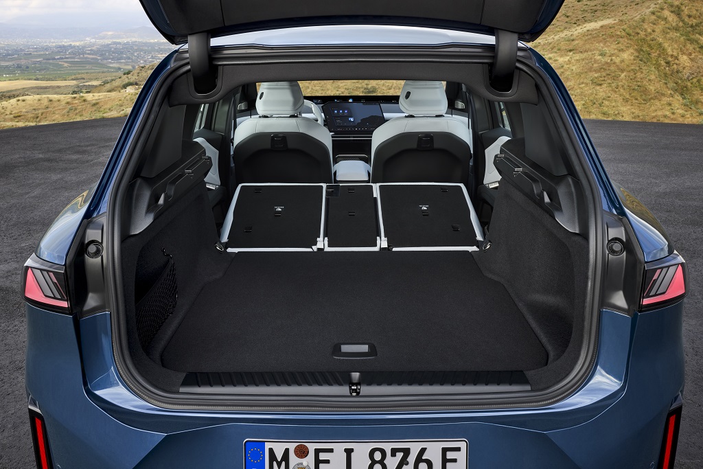 BMW iX3